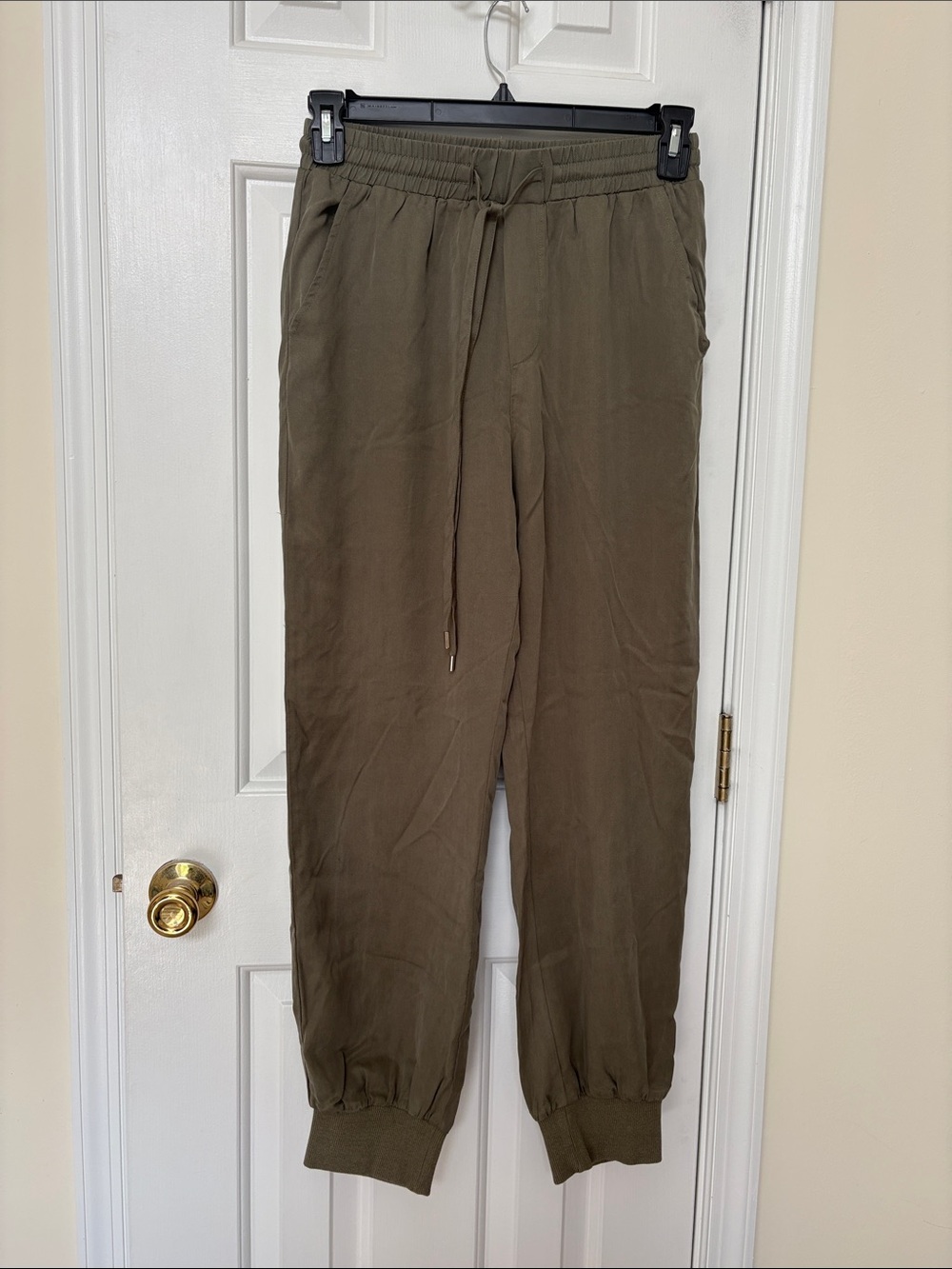 Blue Rain x Francesca’s green jogger pants
